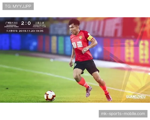 保利尼奥中场作用解析：攻守平衡如何支撑球队攻防体系